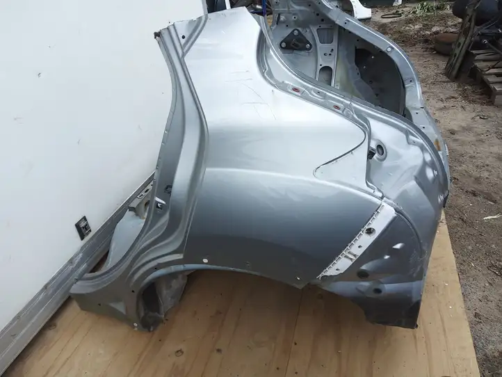 Nissan Juke I F15 (2010 - 2018) Задняя часть кузова — фото 3