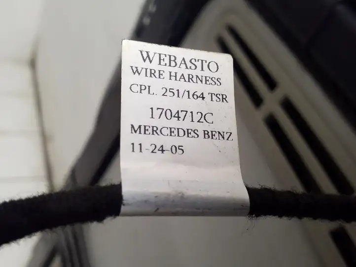 Mercedes-Benz R W251 (2005 - 2013) A2517800029 Комплект люка крыши — фото 15