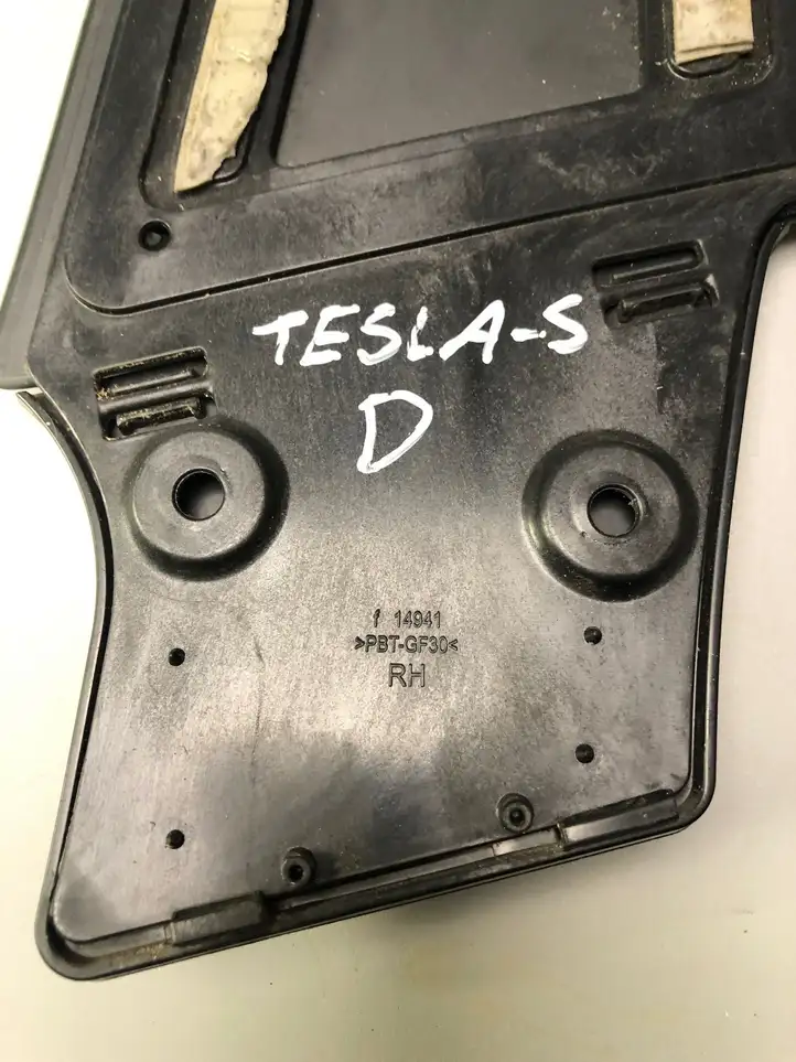 Tesla Model S (2016 - 2021) 14941 Боковина кузова — фото 4