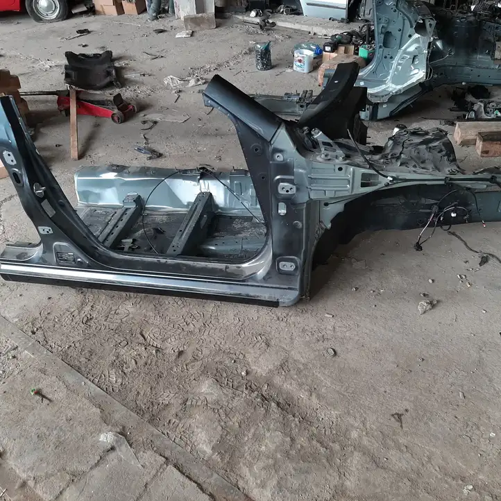 Mazda 3 II (2013 - 2017) Передний порог кузова — фото 1