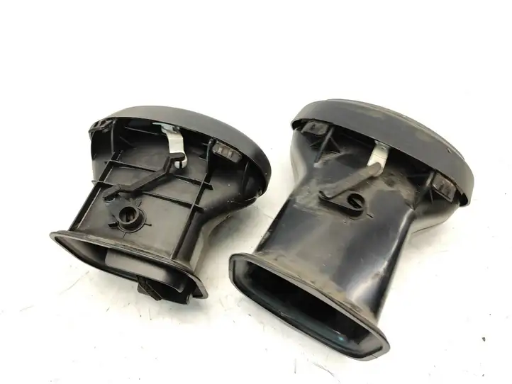 Ford Focus (1998 - 2004) 98AB19893BJW Боковой воздушный дефлектор — фото 5