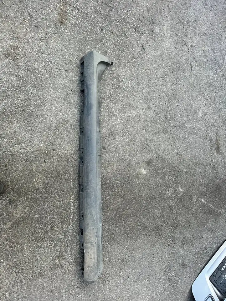 BMW X3 F25 (2010 - 2017)  51777210080 Порог