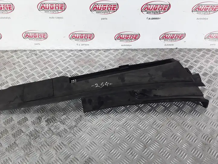 Audi Q5 SQ5 (2008 - 2012) 8R1819447A Накладка стоек лобового стекла — фото 4