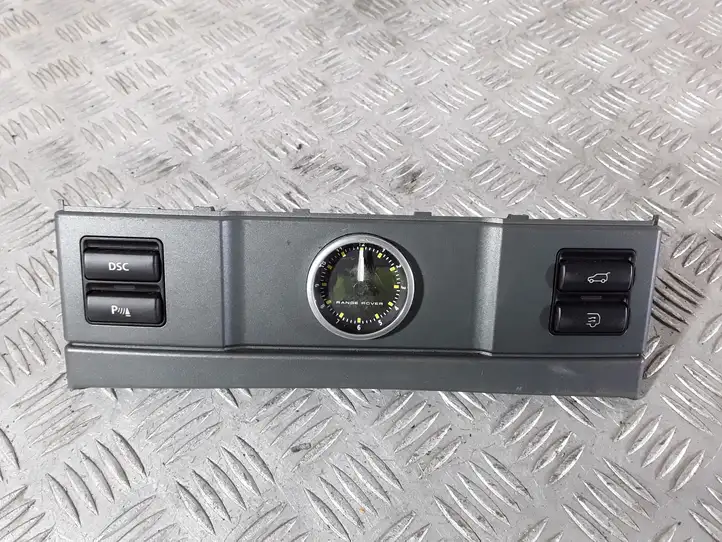 Land Rover Range Rover L322 (2009 - 2012) YFB000092 Часы — фото 8