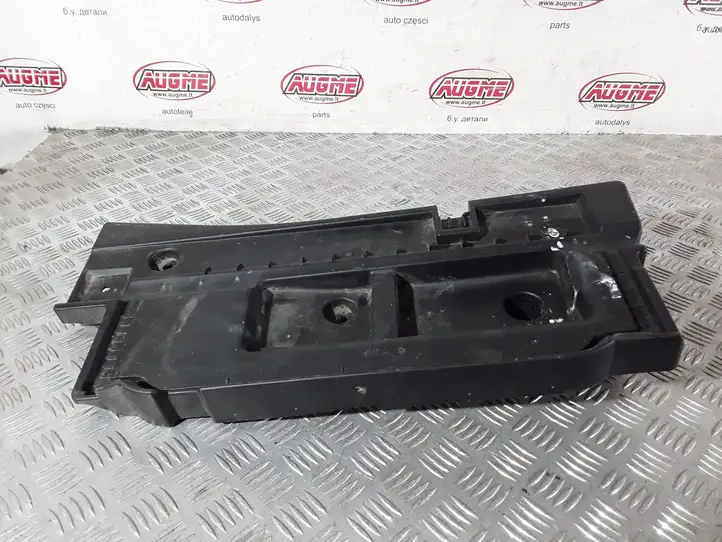 Land Rover Range Rover L322 (2009 - 2012) 7H42100A90BA Прочая отделка багажника — фото 1