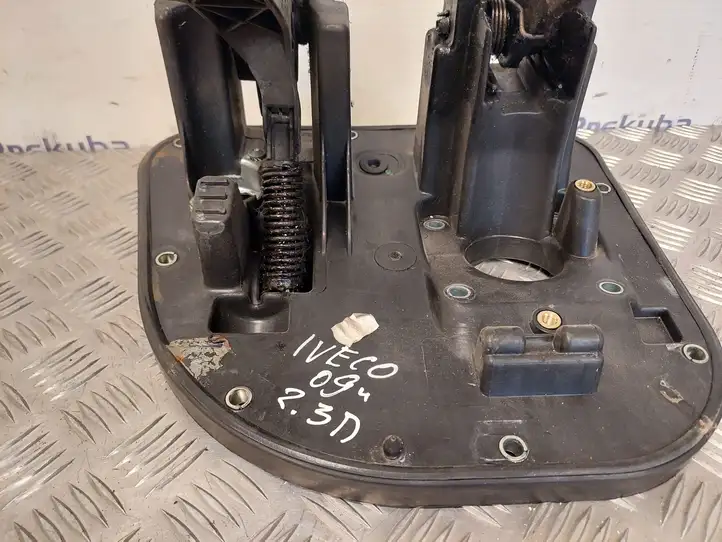 Iveco Daily 45-49.10 (2005 - 2016)   Педаль