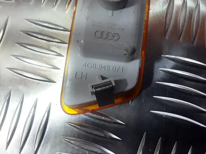 Audi A7 S7 4G (2014 - 2018) 4G8945071 Другая часть кузова — фото 2