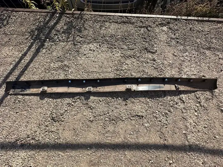 Peugeot 3008 I (2008 - 2015)  82018Z03 Порог