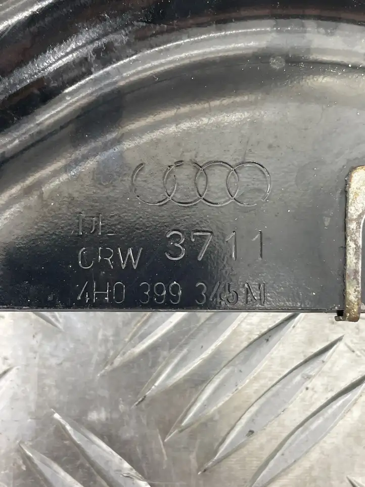 Audi A6 C7 (2011 - 2014) 4H0399345N Другая часть кузова — фото 4