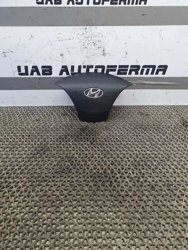 Hyundai i30 (2015 - 2017) 56900A6000 Подушка безопасности руля — фото 1