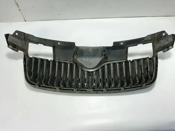 Skoda Fabia Mk2 (5J) (2007 - 2014) 5J0853668 Другая часть кузова — фото 3