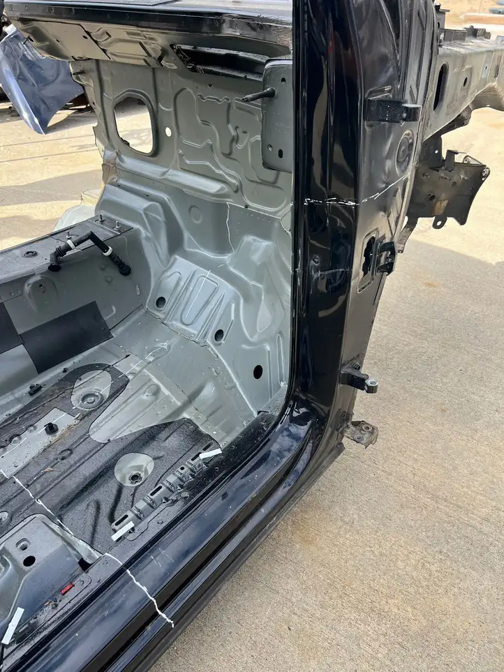 Volkswagen Tiguan Allspace (2017 - ) Передний порог кузова — фото 1