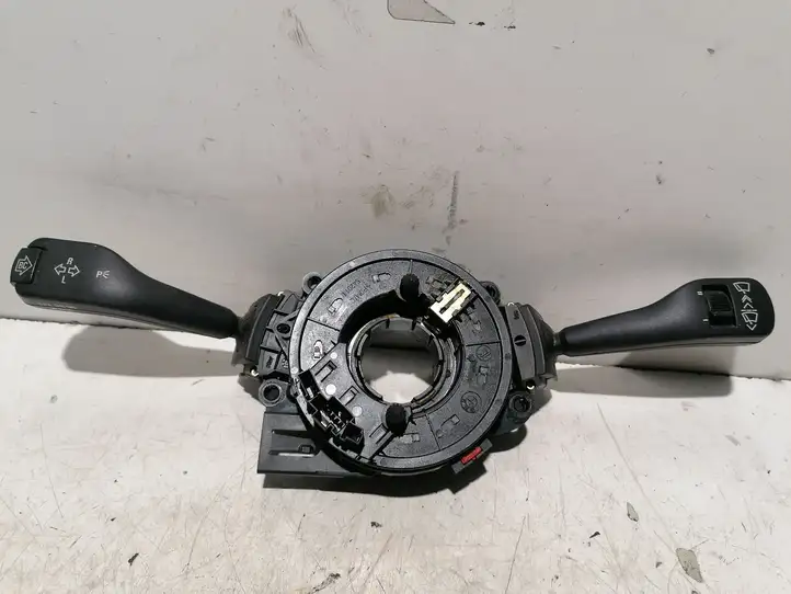 BMW X3 E83 (2003 - 2010) 37644391 Контактное кольцо SRS — фото 1