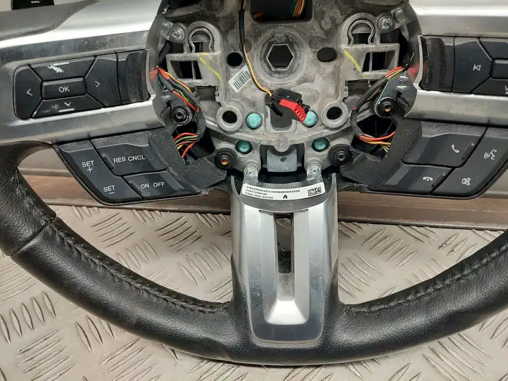 Ford Mustang VI (2015 - )  FR333600AE3JAX Руль