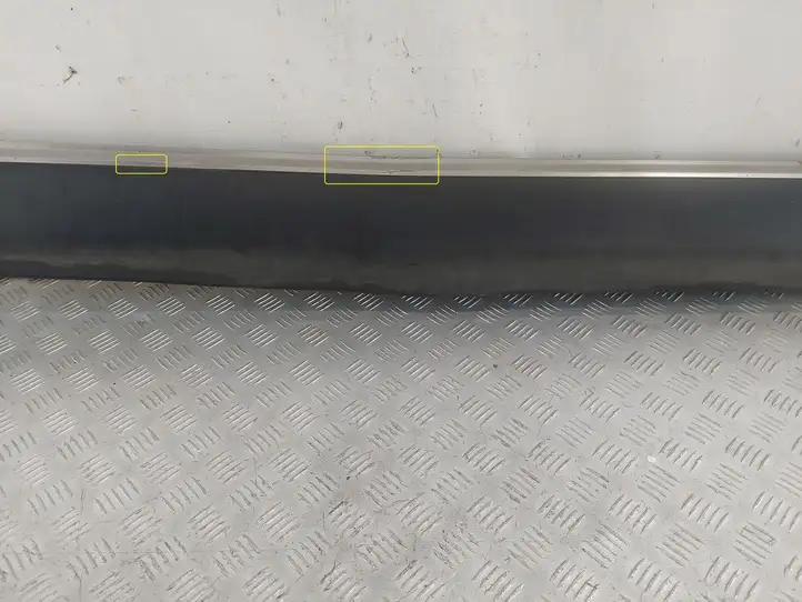 Kia Sportage (2016 - 2018)  87754F1110 Порог