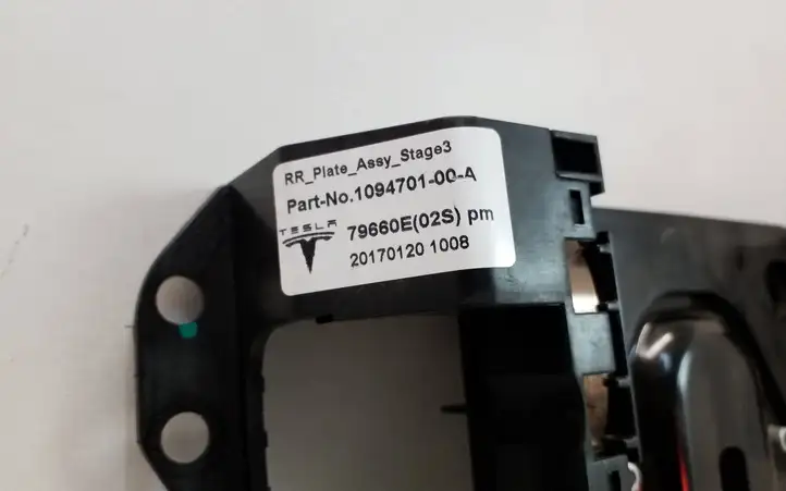 Tesla Model X (2015 - 2021) 109470100A Другая часть кузова — фото 5