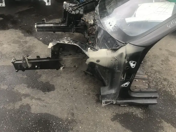 Porsche Panamera (2009 - 2013)   Передняя четверть