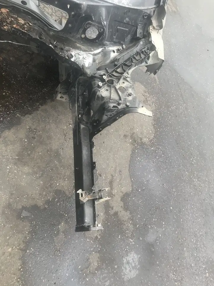 Porsche Panamera (2009 - 2013)   Передняя четверть