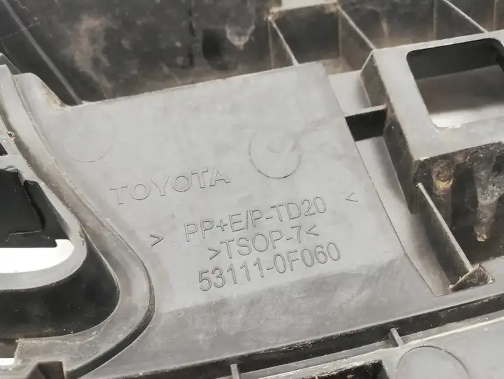 Toyota Verso (2012 - 2015) 531110F060 Другая часть кузова — фото 3