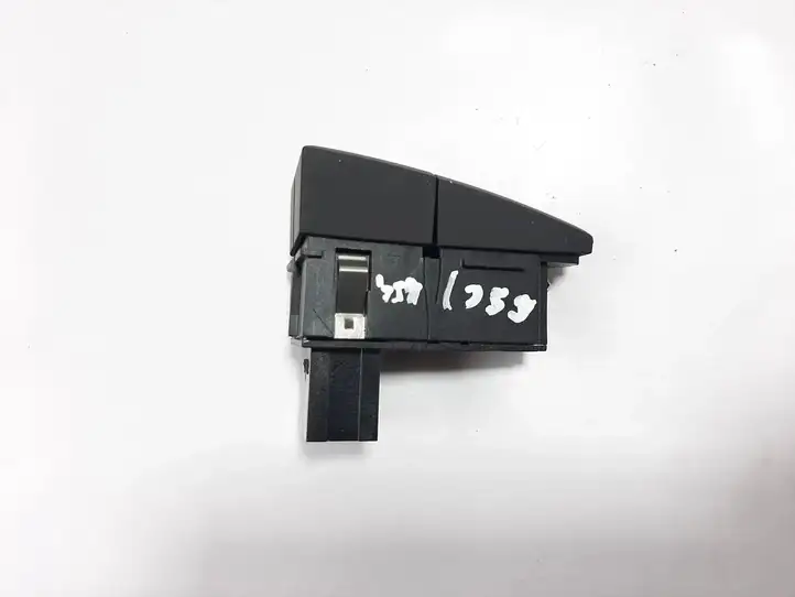 Audi A6 Allroad C7 (2012 - 2014) 4G1927227 Кнопка фаркопа в багажнике — фото 2