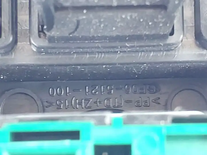Honda HR-V (2015 - 2020) GF065121100 Кнопка фаркопа в багажнике — фото 5
