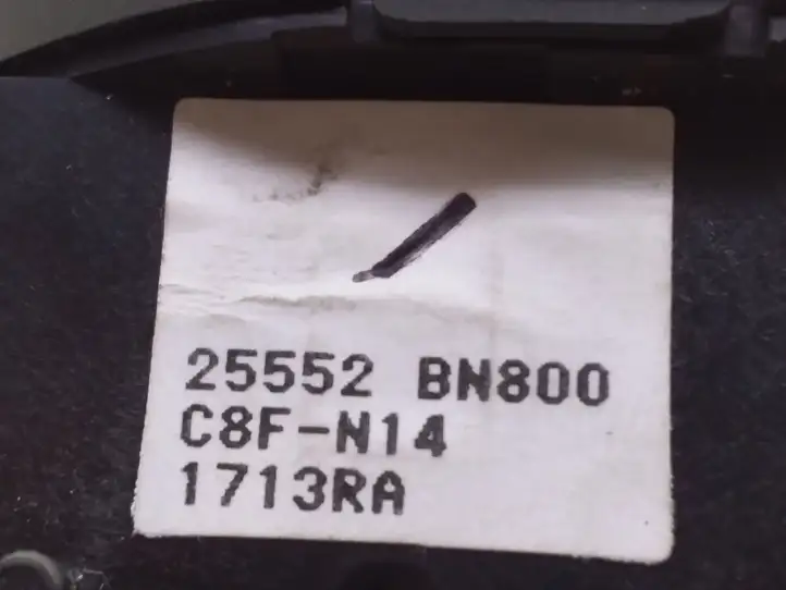 Nissan Primera (2001 - 2008) 25552BN800 Кнопка фаркопа в багажнике — фото 4