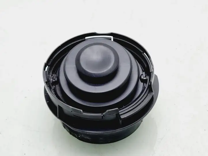 Toyota Aygo AB40 (2014 - 2018) 556500H010 Боковой воздушный дефлектор — фото 1