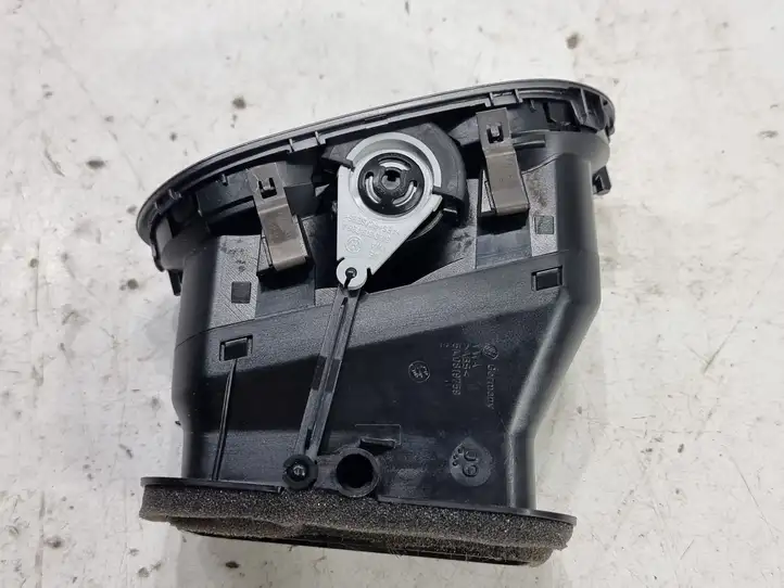 Volkswagen Tiguan (2007 - 2011) 5M0819759 Боковой воздушный дефлектор — фото 7