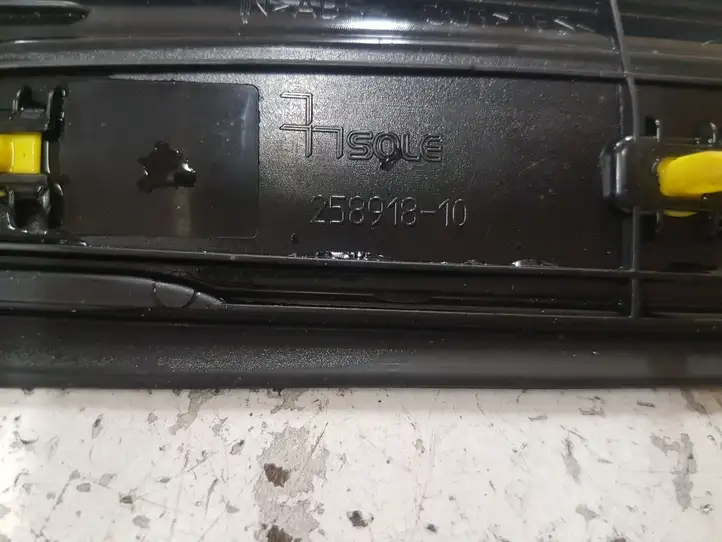 BMW 3 F30 F35 F31 (2012 - 2018) 5147726331504 Внутренняя отделка переднего порога — фото 4