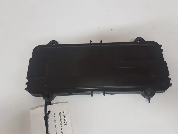 BMW 3 F30 F35 F31 (2012 - 2018) 51317263164 Крышка GPS-антенны — фото 4