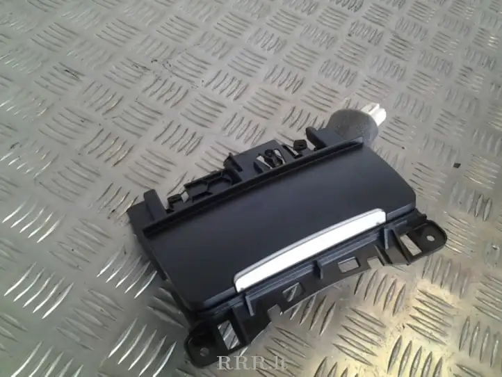 Audi A5 8T 8F (2007 - 2011) 8K0857951 Передняя пепельница — фото 2