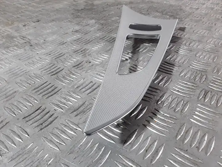 Audi A6 (2011 - 2014)  4G0867420 Задняя oтделка