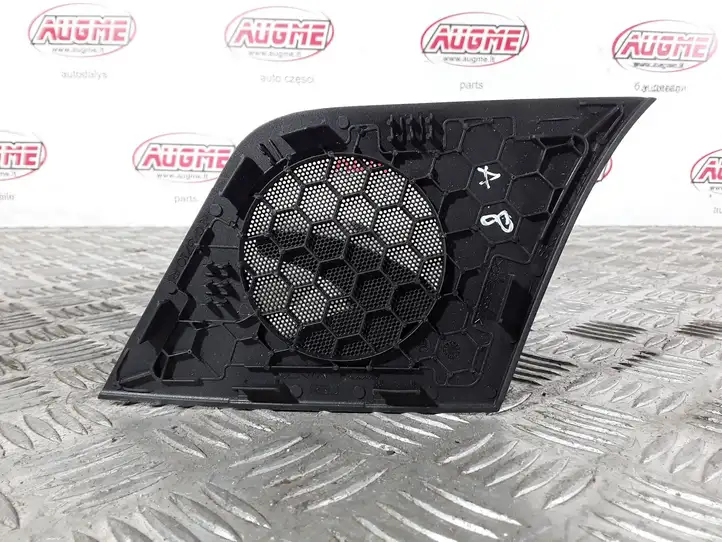 Audi Q5 SQ5 (2008 - 2012) 8R0857228B Накладка бокового динамика — фото 2