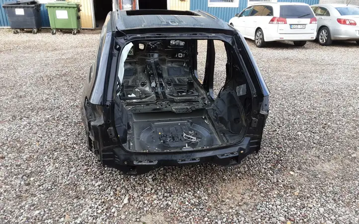 Jeep Grand Cherokee (2010 - 2021) Кузов — фото 2