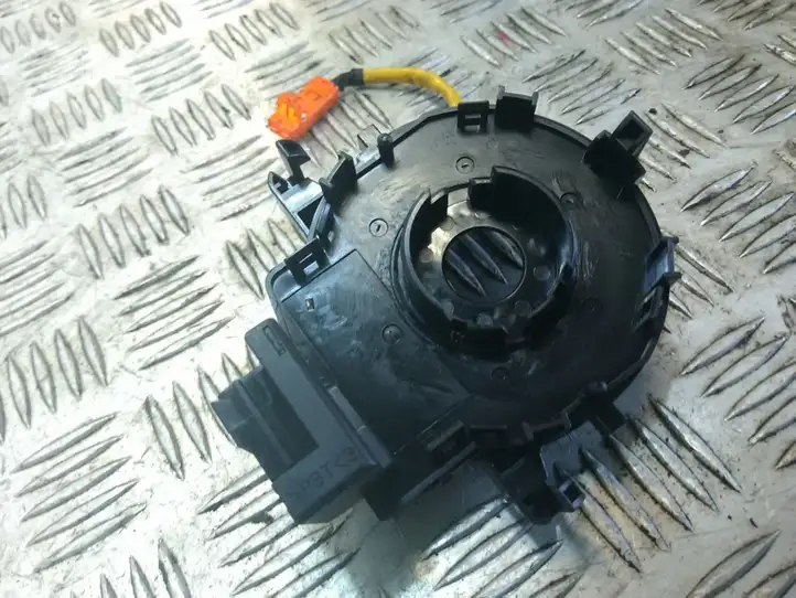 Toyota Yaris (2005 - 2009) Контактное кольцо SRS — фото 2