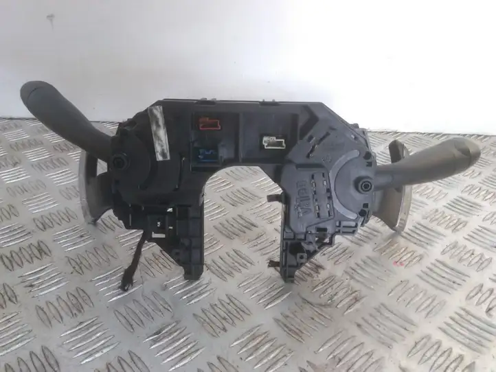 Citroen C4 Picasso (2006 - 2013)  96642551XT Комплект ручек