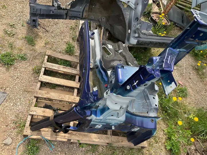 Ford Fiesta (2013 - 2017) Лонжерон кузова — фото 1