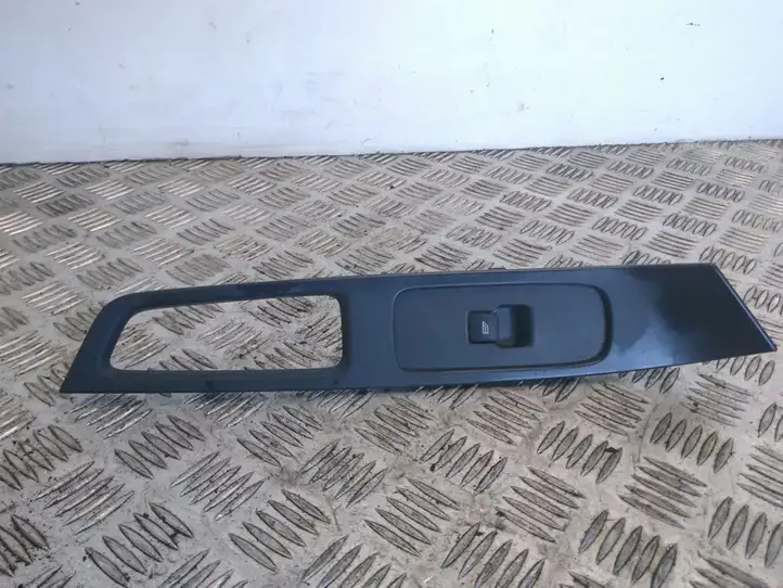 Volvo XC60 (2013 - 2017) 31394850 Кнопка стеклоподъемников — фото 1