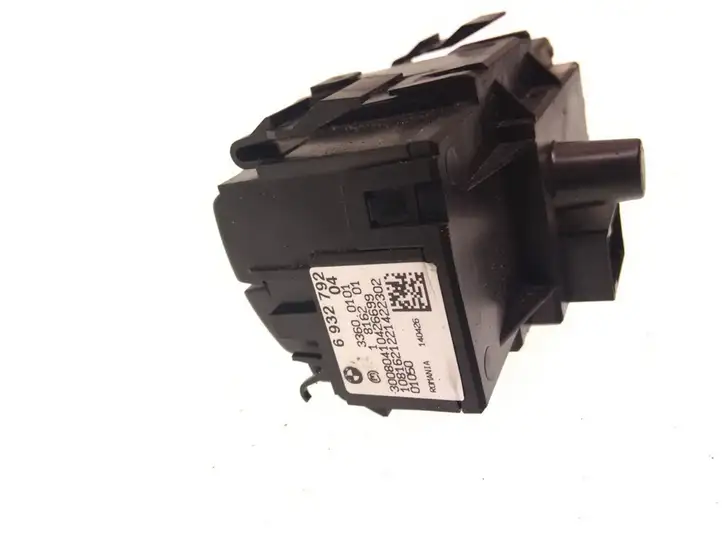 BMW 3 E90 E91 (2005 - 2012) 6932792 Включатель фонарей — фото 3