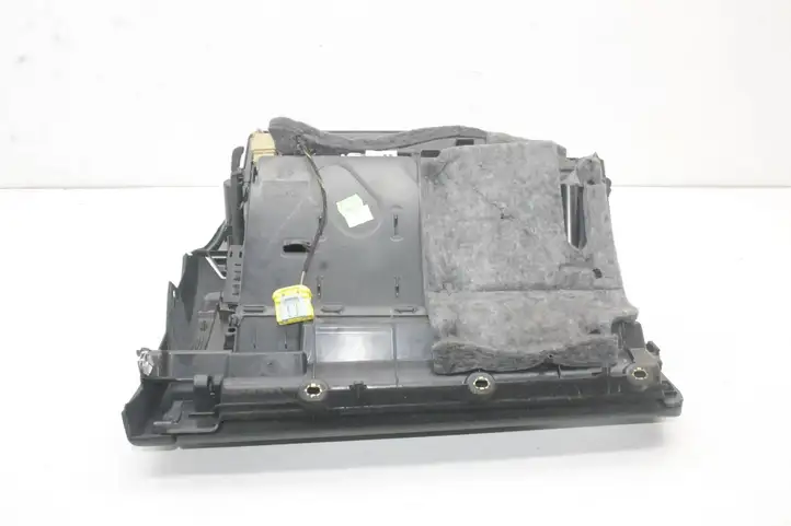 Audi A5 8T 8F (2007 - 2011) 8K2857035C Вещевой ящик — фото 3