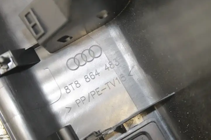 Audi A5 8T 8F (2007 - 2011) 8T8864483 Отделка порога багажника — фото 6