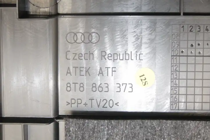 Audi A5 8T 8F (2007 - 2011) 8T8863373 Пол багажника — фото 7