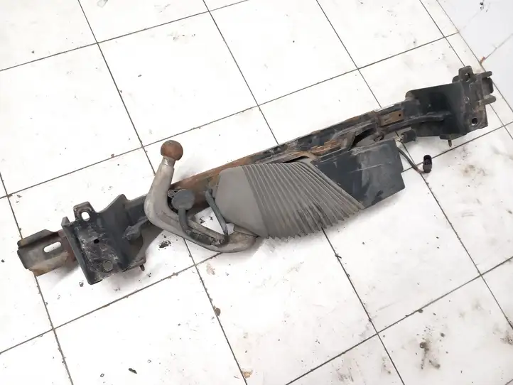 BMW 7 F01 (2008 - 2016) 6795715 Комплект буксировочного крюка — фото 6