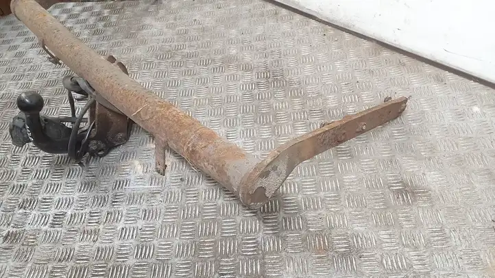 Seat Alhambra (Mk1) (2000 - 2010) Комплект буксировочного крюка — фото 3