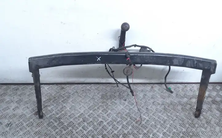 Volkswagen PASSAT B6 (2005 - 2010) 3C0803880B Комплект буксировочного крюка — фото 1