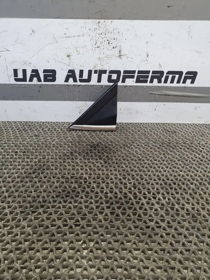 Hyundai i30 (2015 - 2017) 86180A5100 Накладка стекла передней двери — фото 1