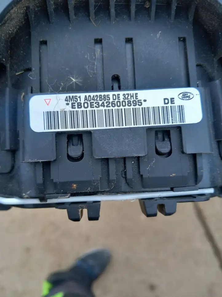 Ford Focus (2005 - 2008) 4M51A042B85 Подушка безопасности руля — фото 4