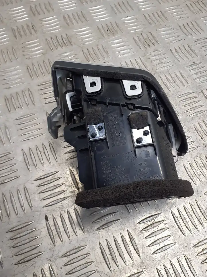 Nissan Qashqai (2013 - 2017) 687614EA0A Боковой воздушный дефлектор — фото 3
