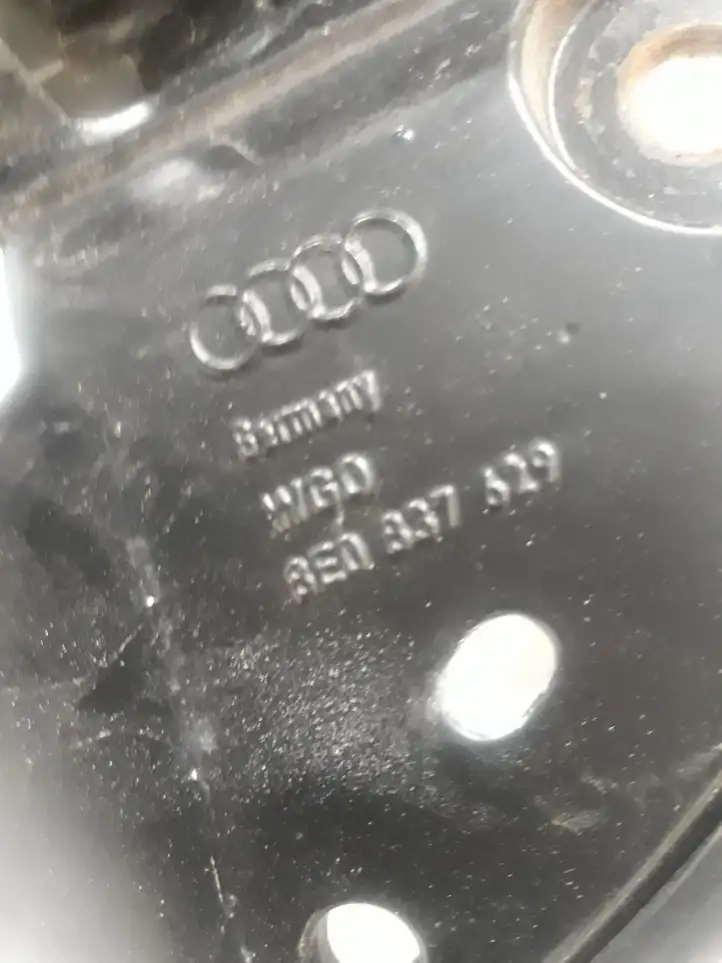 Audi A4 S4 B6 8E 8H (2000 - 2006) 8E0837629 Рамка стекла передней двери — фото 3