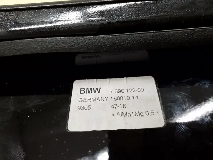 BMW 5 G30 G31 (2016 - ) 7390122 Накладка стекла передней двери — фото 4